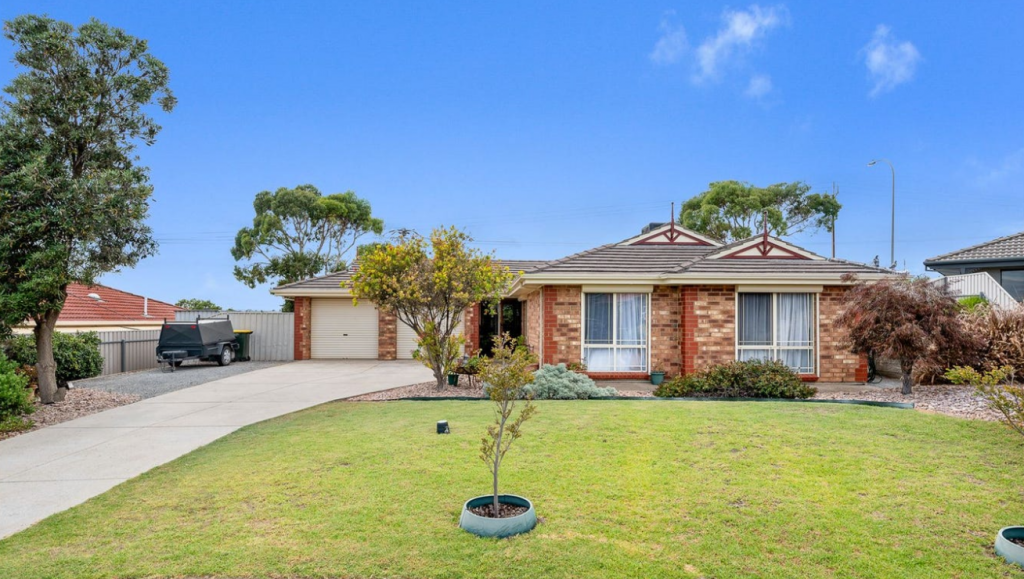 16 Churston Pl, Moana, SA 5169