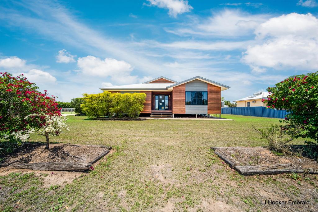 38 Edgewood Dr, Emerald, QLD 4720