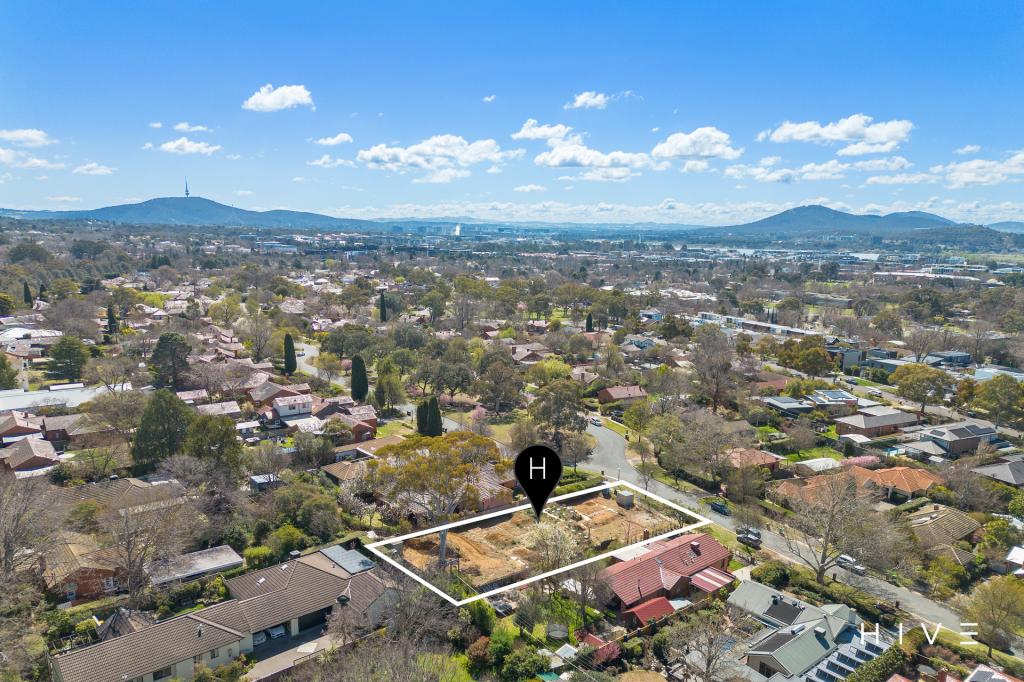 28 Meehan Gdns, Narrabundah, ACT 2604