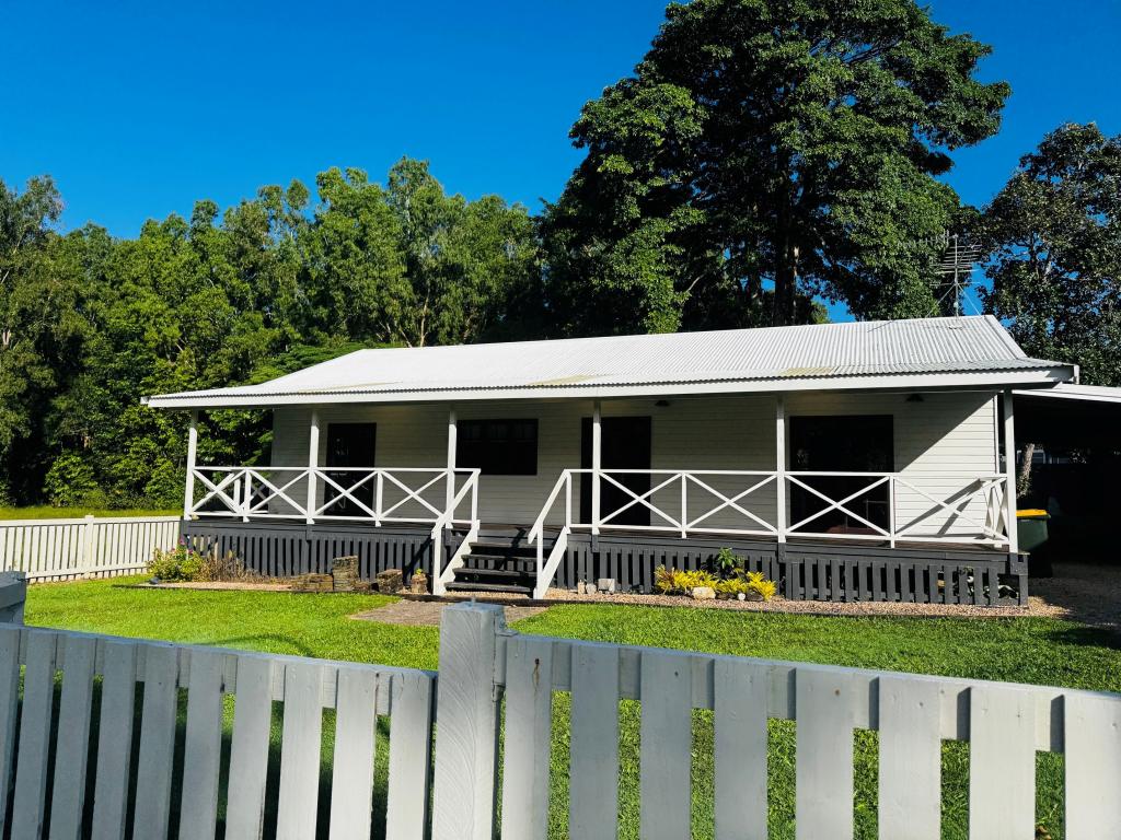 28 Pacific View Dr, Wongaling Beach, QLD 4852