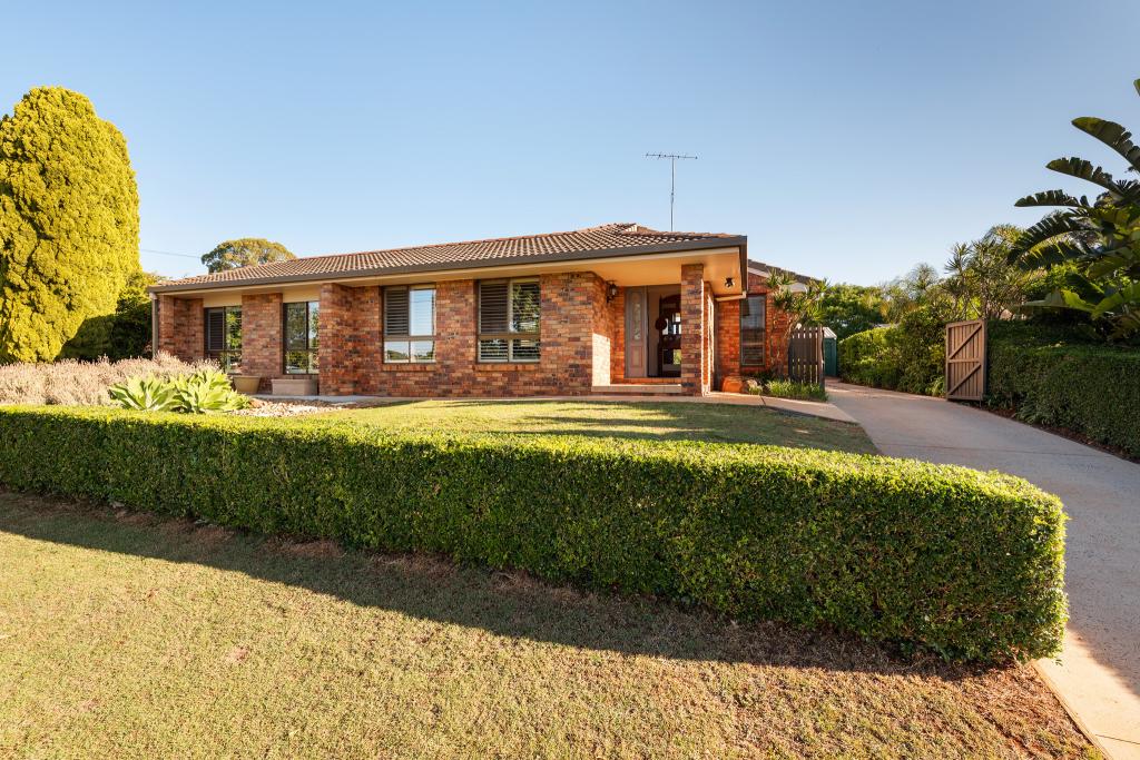 8 Oak Ct, Rangeville, QLD 4350