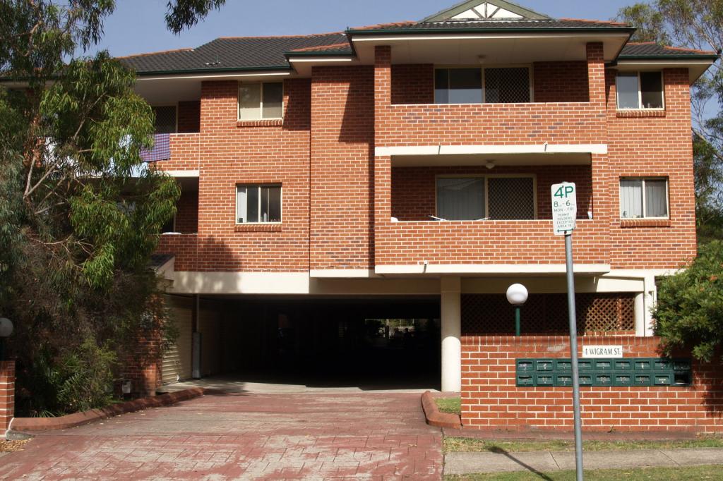 1/4 Wigram St, Harris Park, NSW 2150