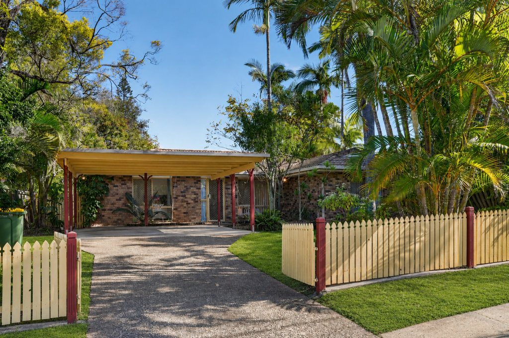 9 Carnation St, Waterford West, QLD 4133