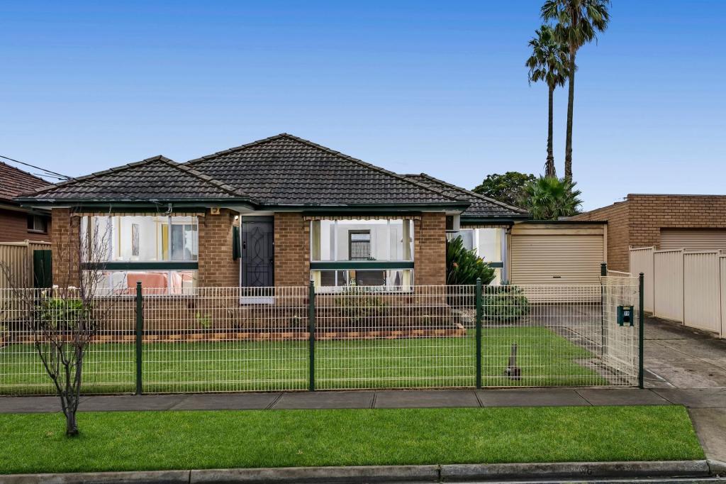 79 CASEY DR, LALOR, VIC 3075