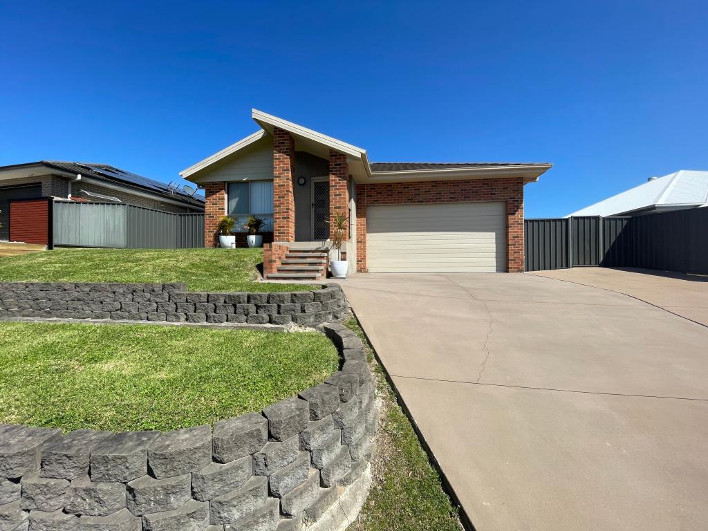 7 DREW ST, BONNELLS BAY, NSW 2264