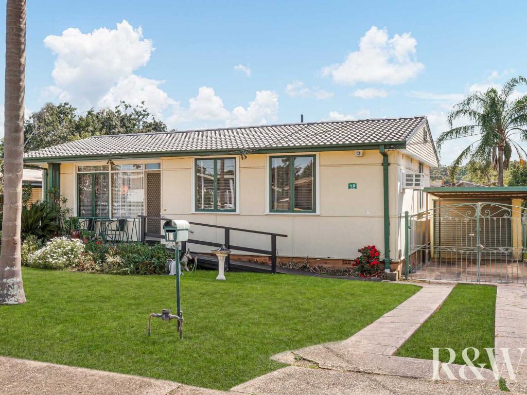 10 Rabaul Ave, Whalan, NSW 2770