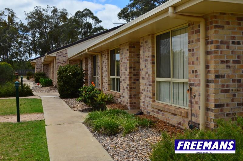 1/16 Thelma St, Kingaroy, QLD 4610