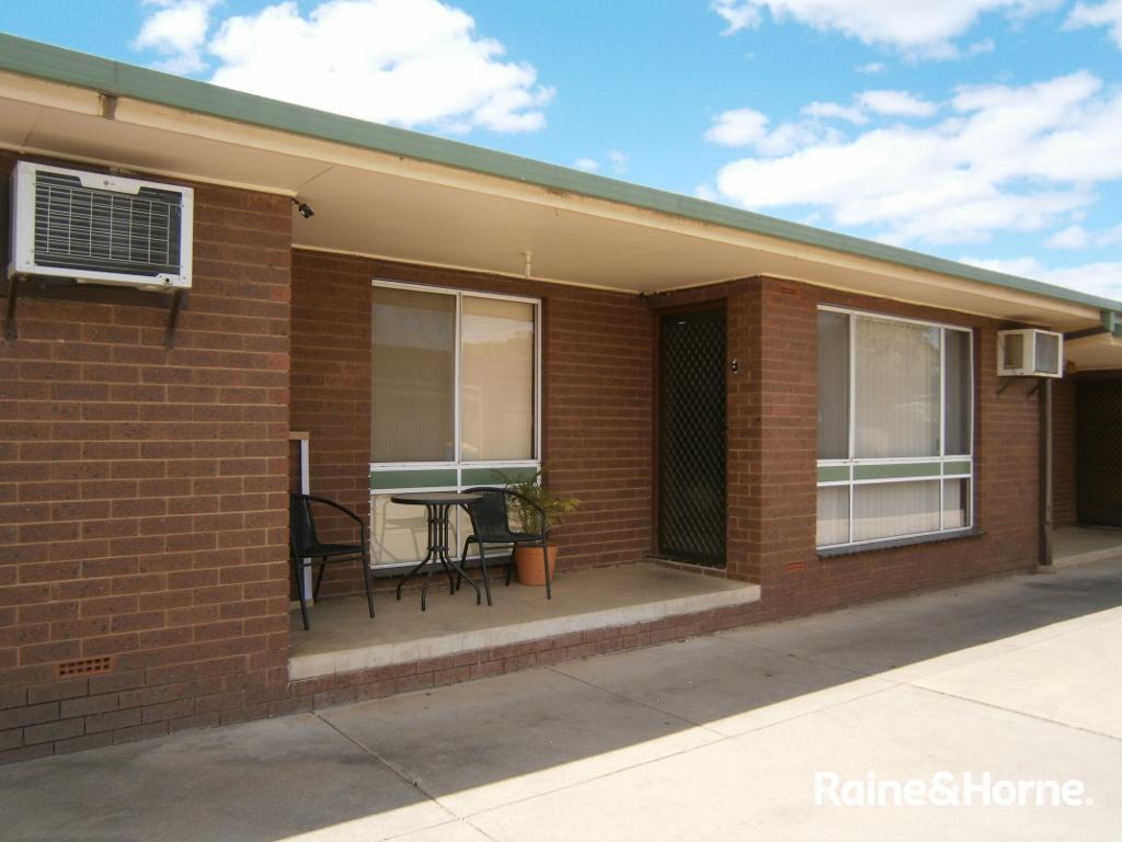 2/18 Bulolo St, Ashmont, NSW 2650