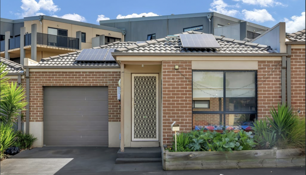 11/12 Kirkland Ct, Epping, VIC 3076