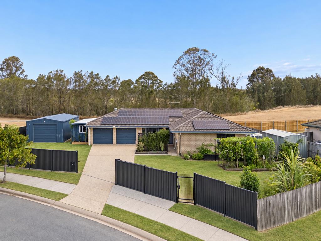 32 Baden Jones Way, North Booval, QLD 4304