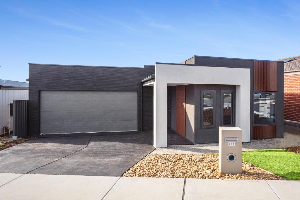 109 Sundance Prom, Pakenham, VIC 3810