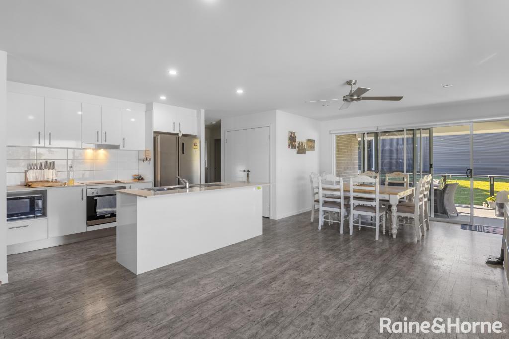 3 Red Ash Ct, Cooroy, QLD 4563