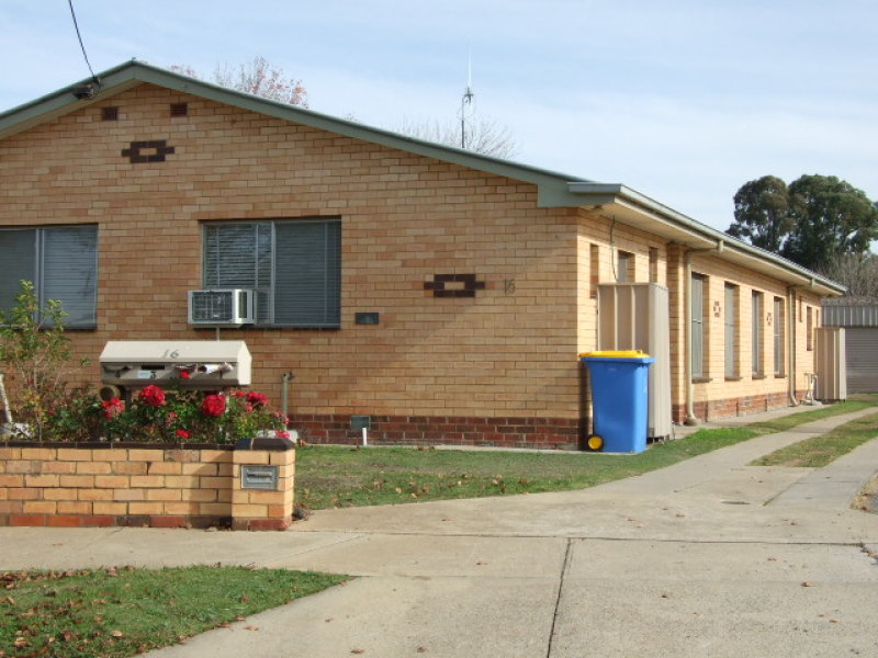 1/16 ERSKINE ST, SHEPPARTON, VIC 3630