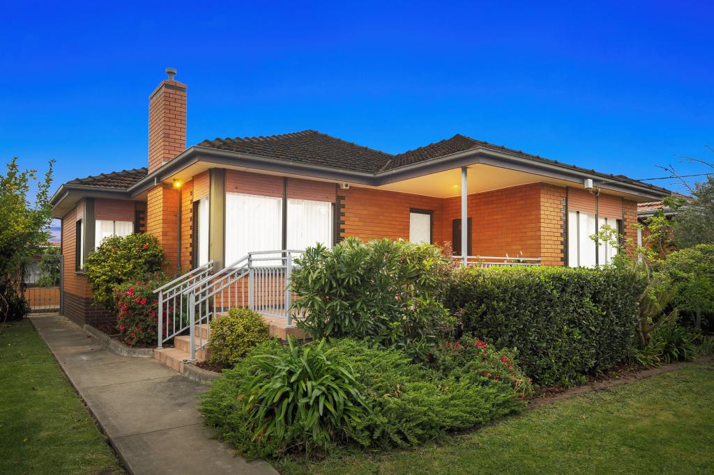 8 Simpson St, Thomastown, VIC 3074
