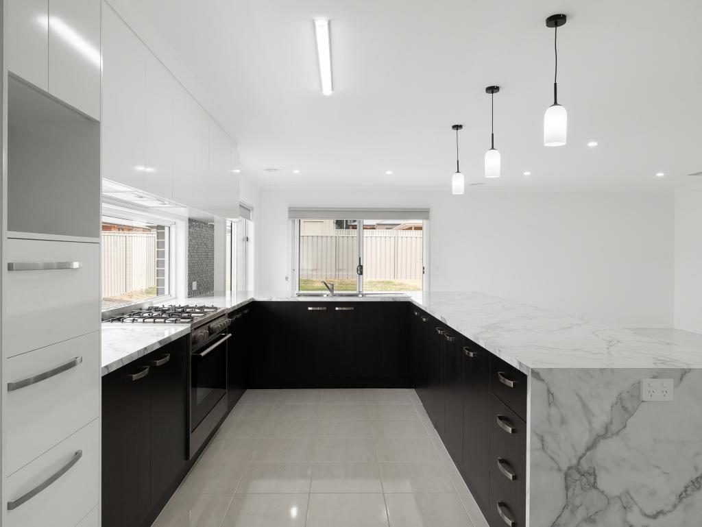 5 Rymer Way, Baranduda, VIC 3691