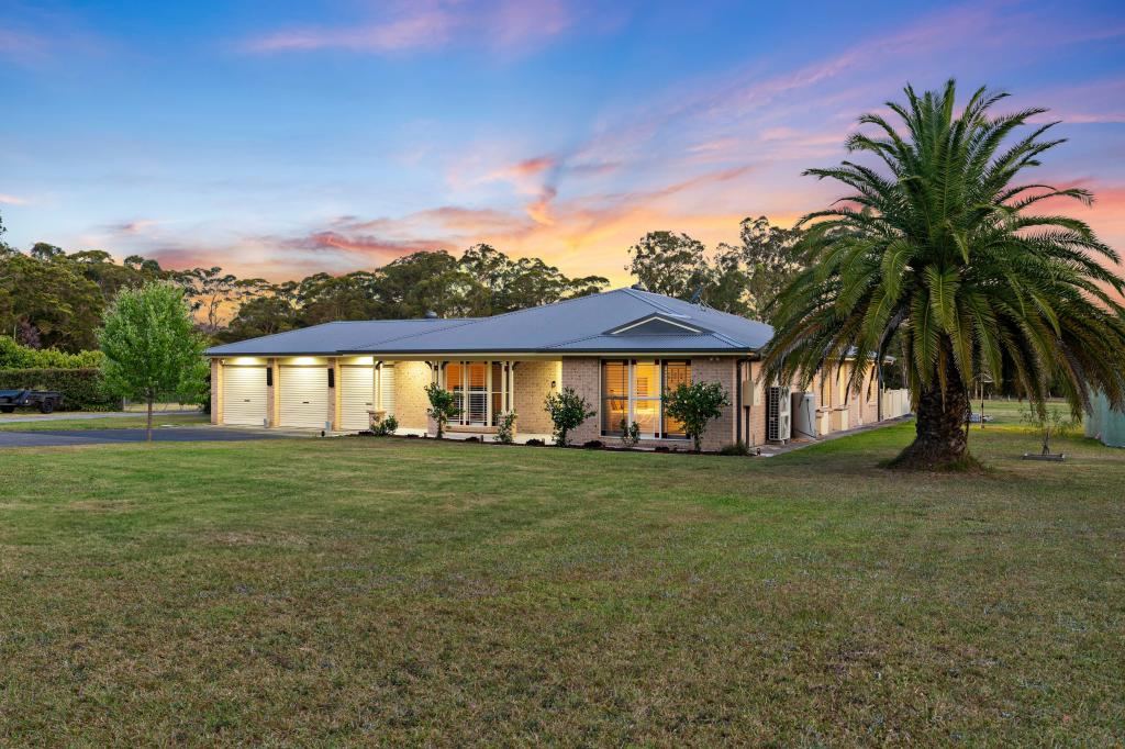 26 Holloway Dr, Jilliby, NSW 2259