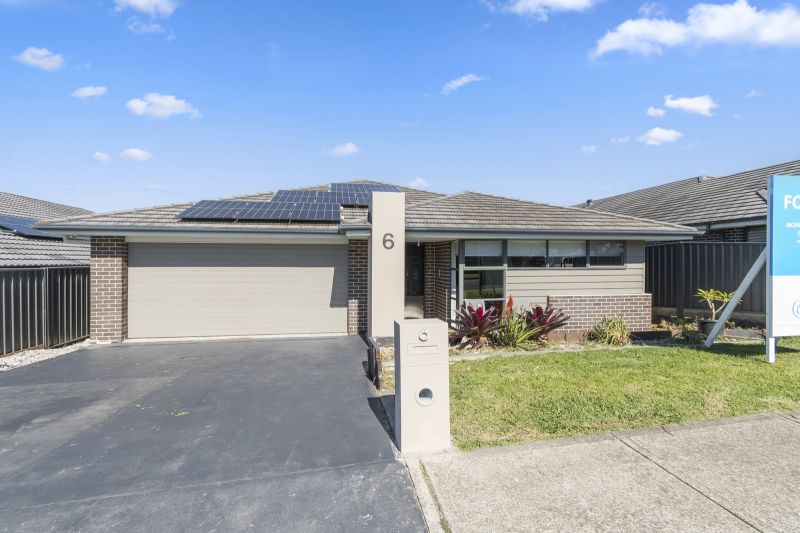 6 Flemmings Cres, Horsley, NSW 2530