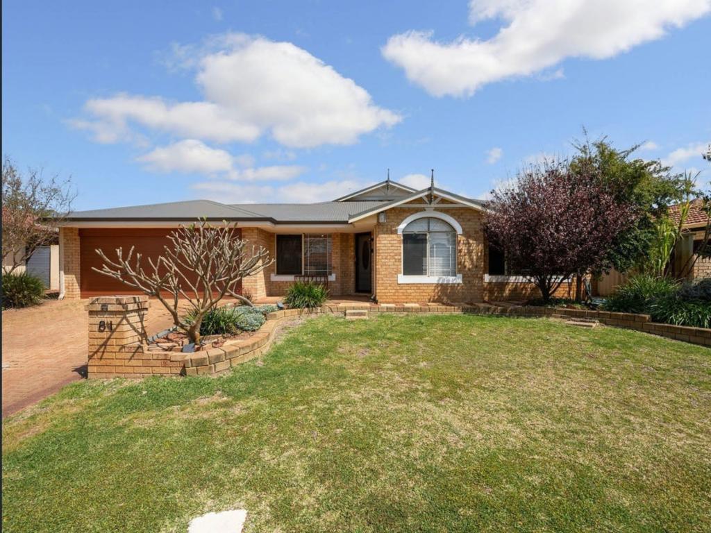 81 Southacre Dr, Canning Vale, WA 6155