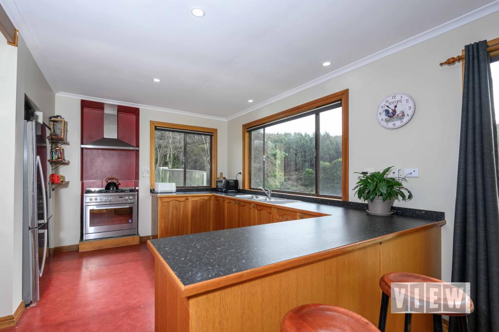 92 Cradle Mountain Rd, Wilmot, TAS 7310