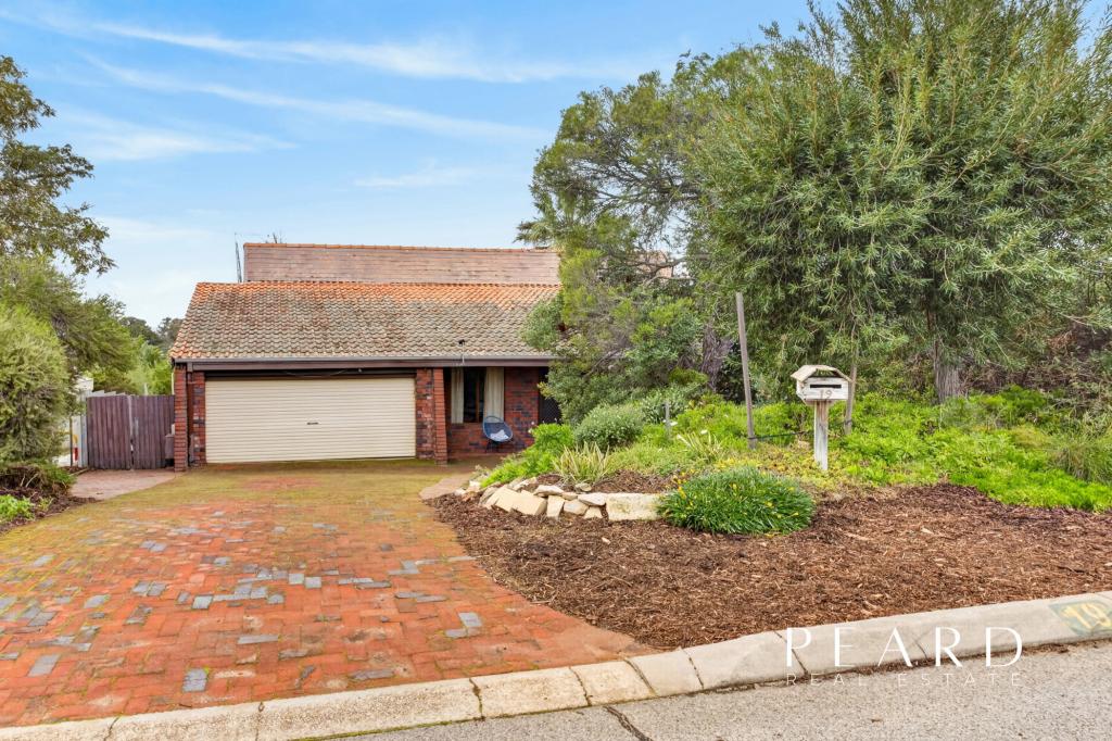 19 Luccombe Way, Karrinyup, WA 6018