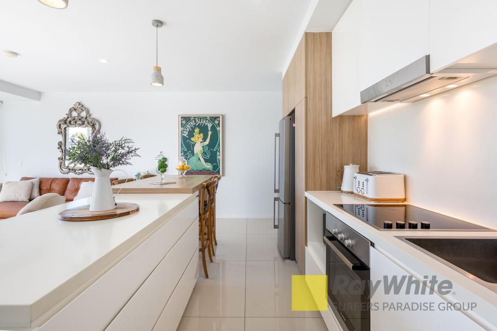 301/26 GRAY ST, SOUTHPORT, QLD 4215