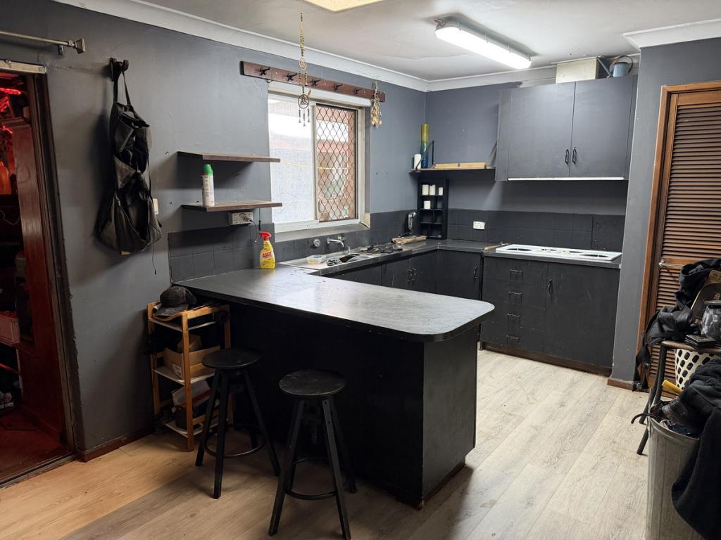 19 Bamlett St, Mount Nasura, WA 6112