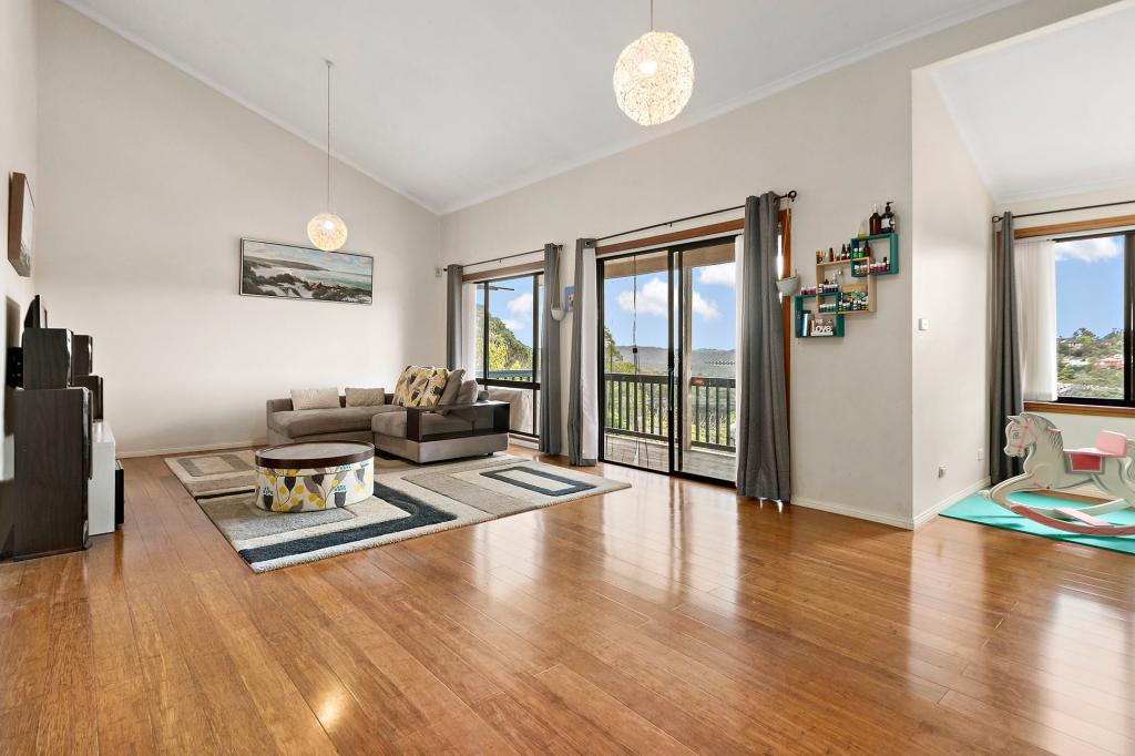 81 CORINTH RD, HEATHCOTE, NSW 2233