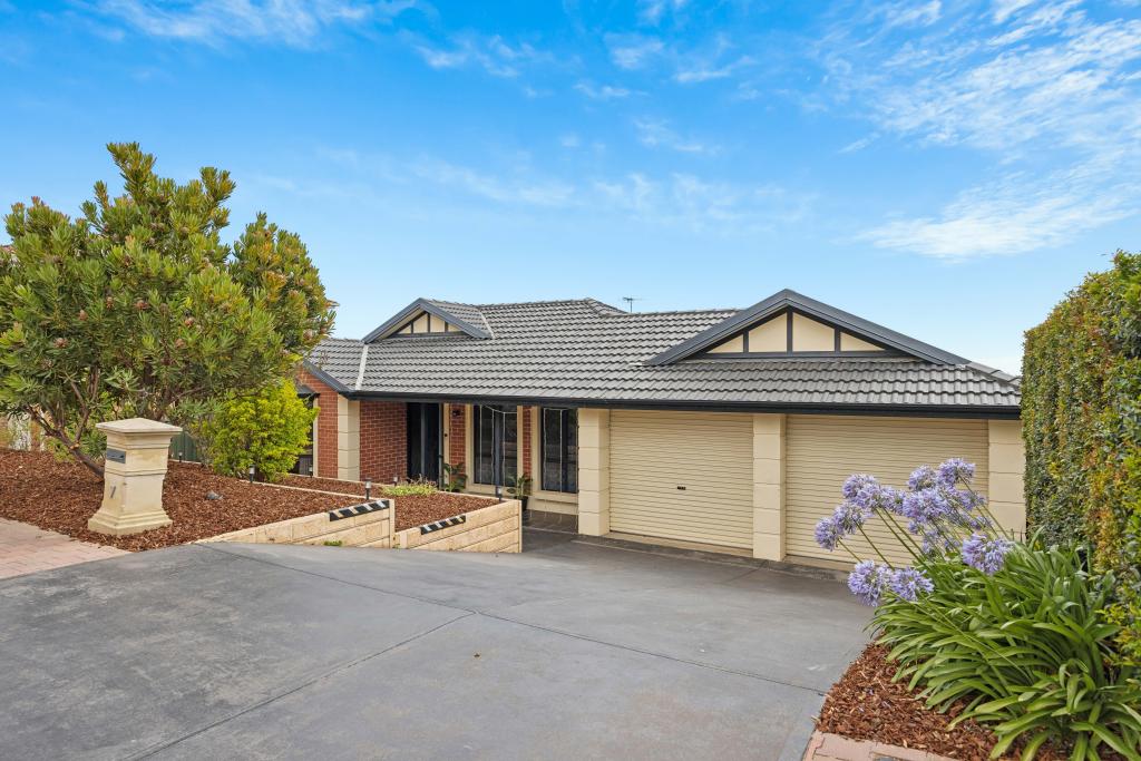 7 Thomas Way, Hallett Cove, SA 5158