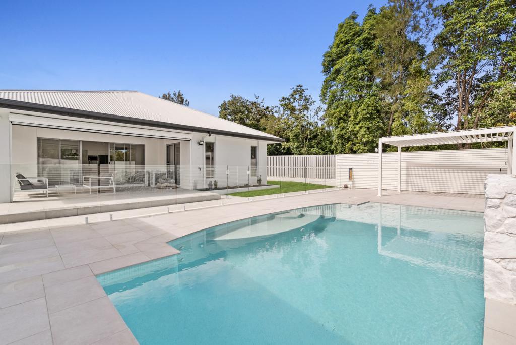 13 Crusade Ct, Coomera, QLD 4209