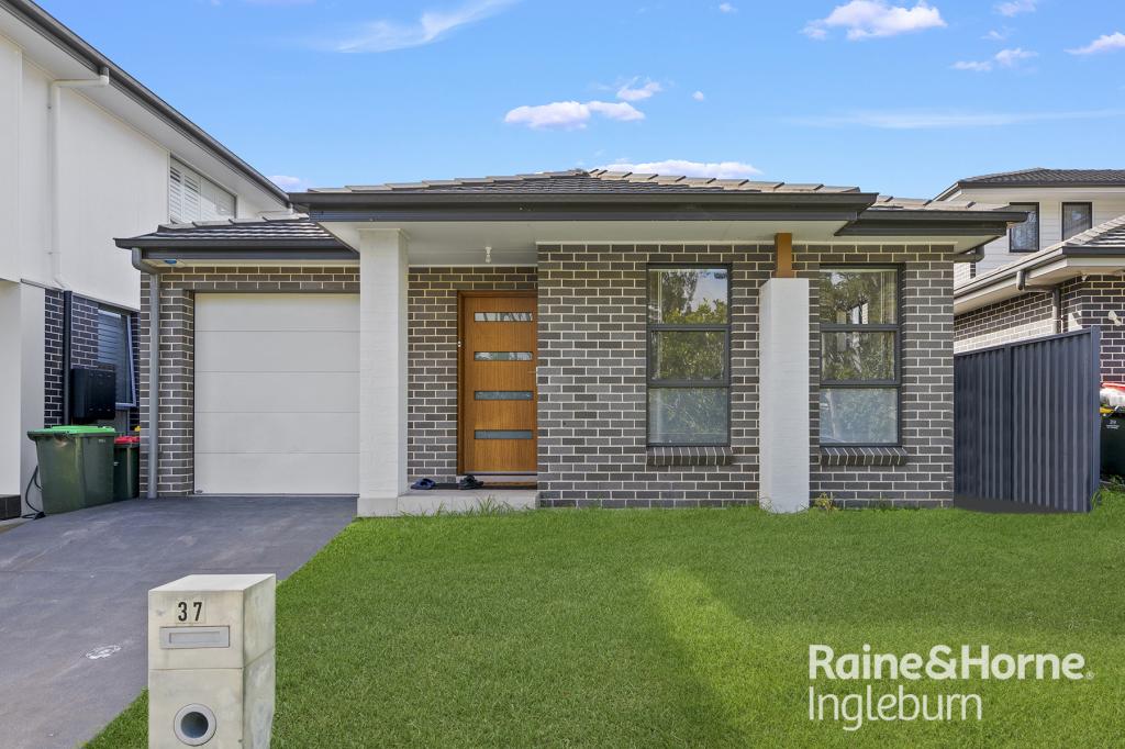 37 Wollahan Ave, Denham Court, NSW 2565