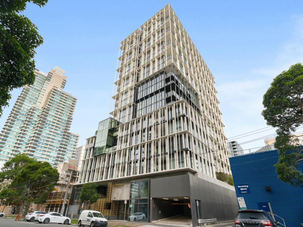 704/41-44 Bank St, South Melbourne, VIC 3205
