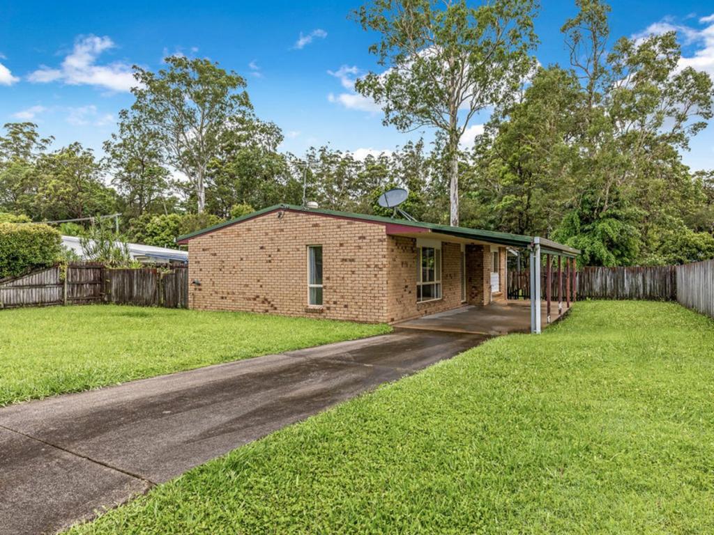 8 Vidler Ct, Landsborough, QLD 4550