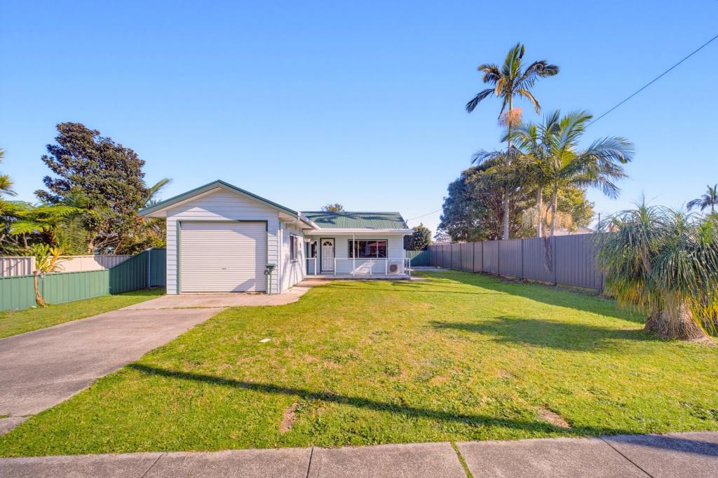 3 The Lakes Way, Forster, NSW 2428