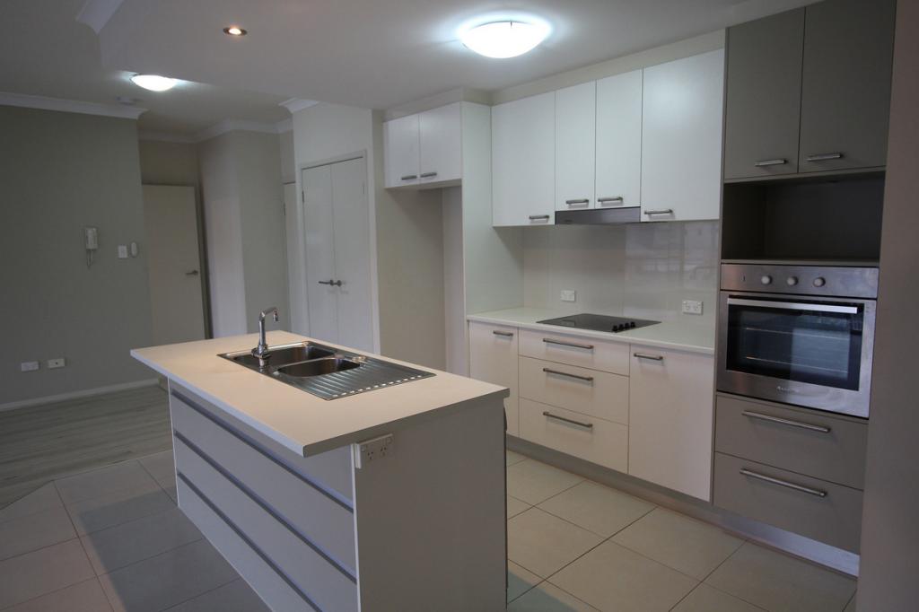 9/13 Louis St, Redcliffe, QLD 4020