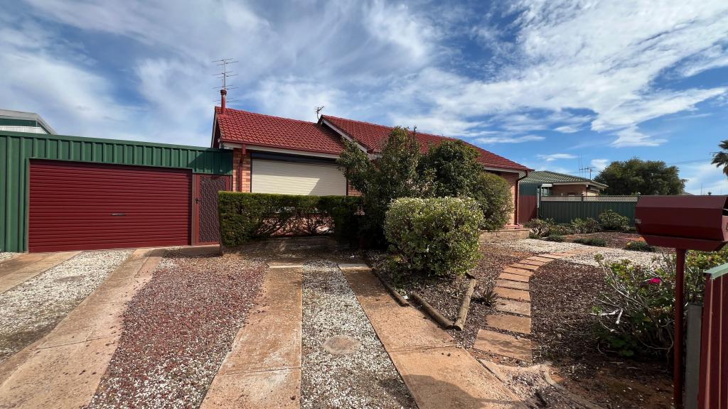 47 Mcdouall Stuart Ave, Whyalla Stuart, SA 5608