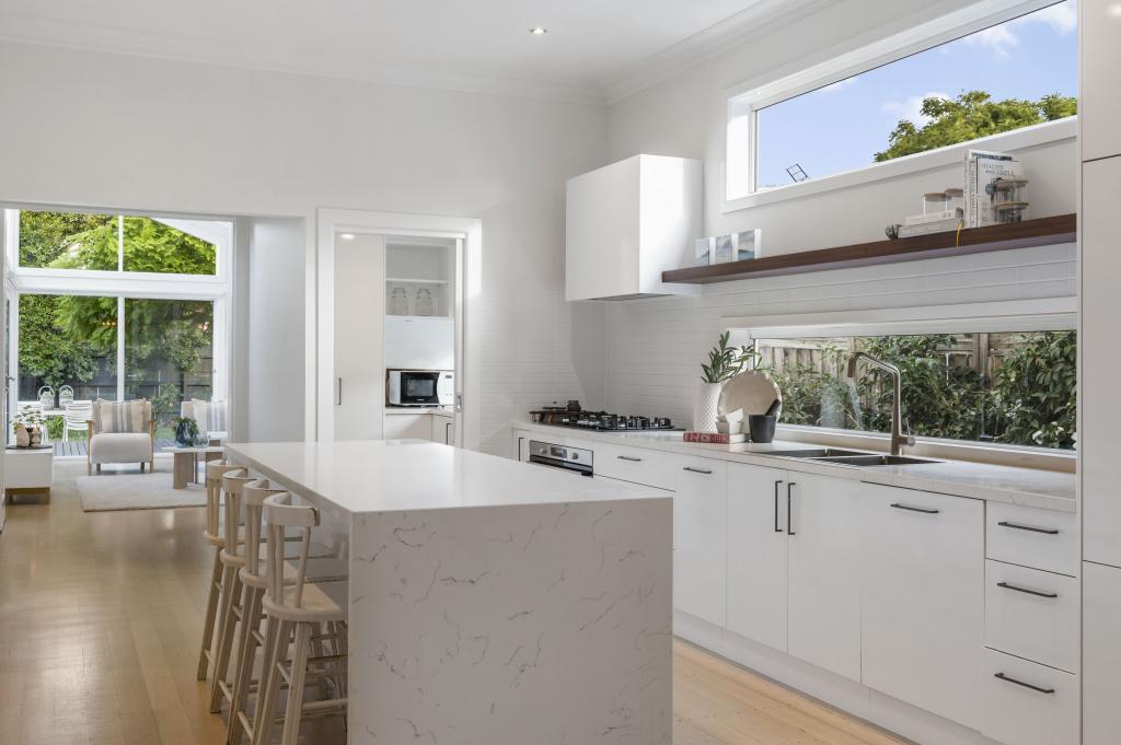 12 Eighth St, Parkdale, VIC 3195