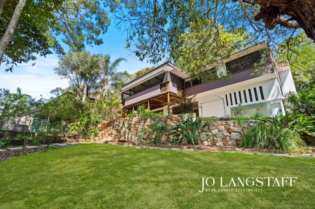 31 Woonalee St, Kenmore, QLD 4069