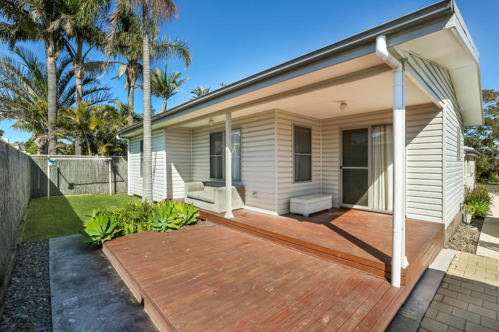 10a Edgeworth Ave, Kanahooka, NSW 2530