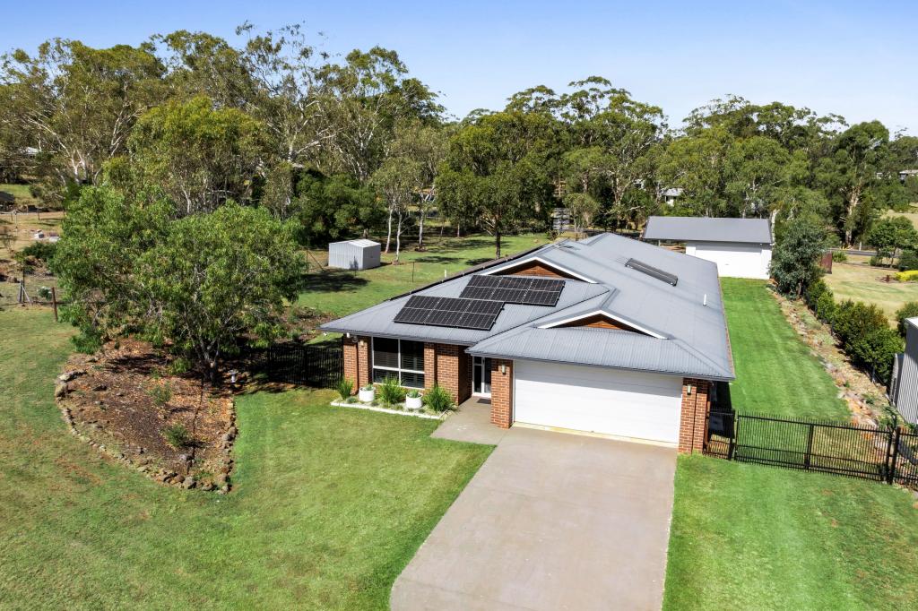 13 Lilly Ave, Cawdor, QLD 4352