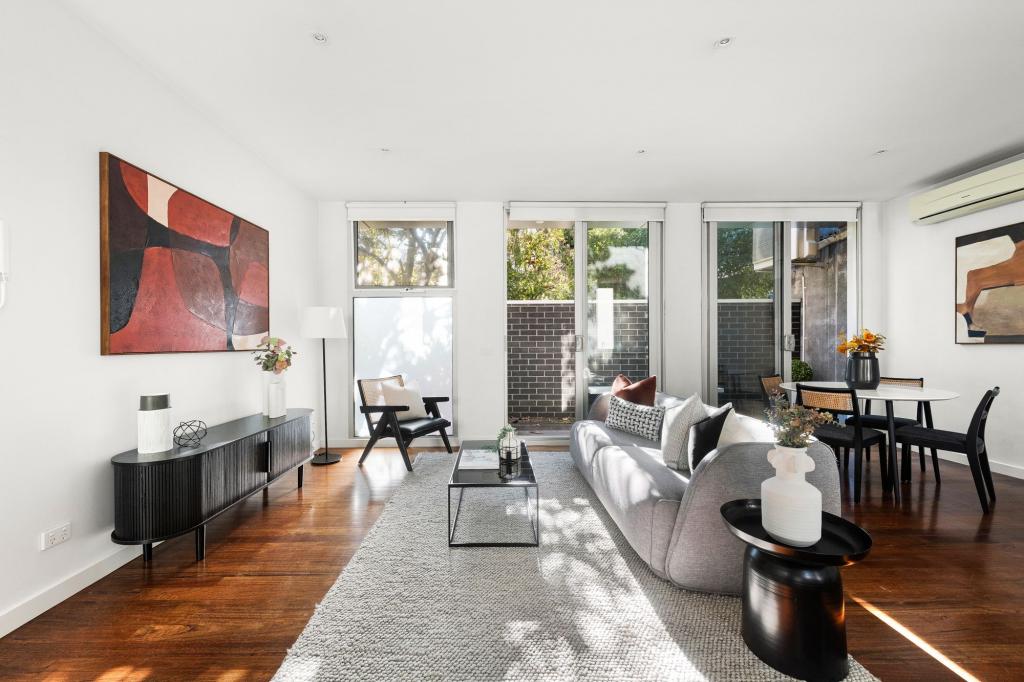 18/247 WILLIAMS RD, SOUTH YARRA, VIC 3141