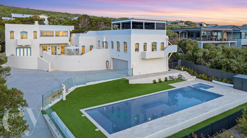 18 Freycinet Way, Gnarabup, WA 6285