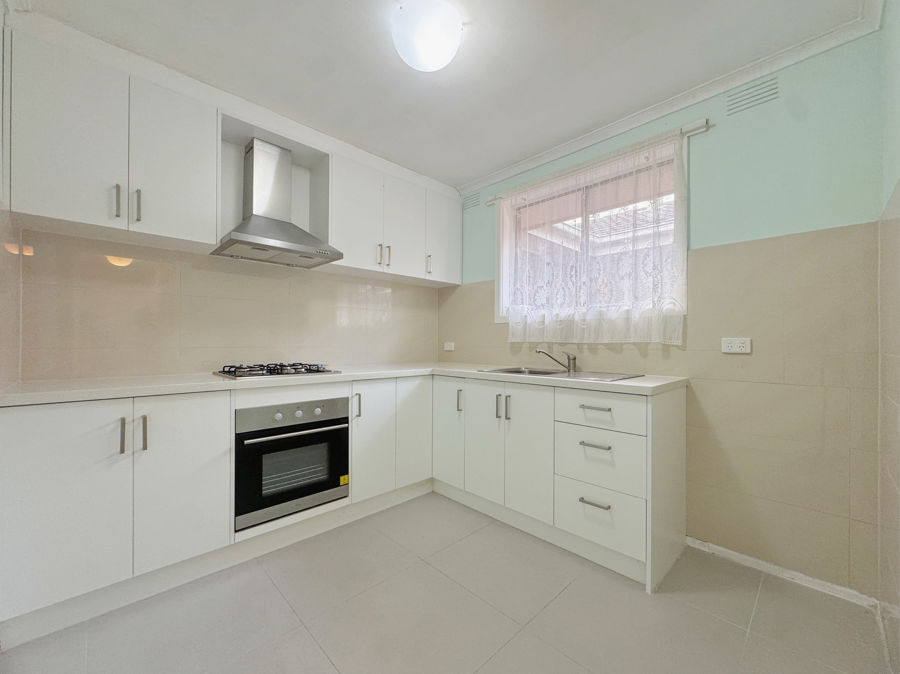 2/30 Cootamundra Cres, Blackburn, VIC 3130