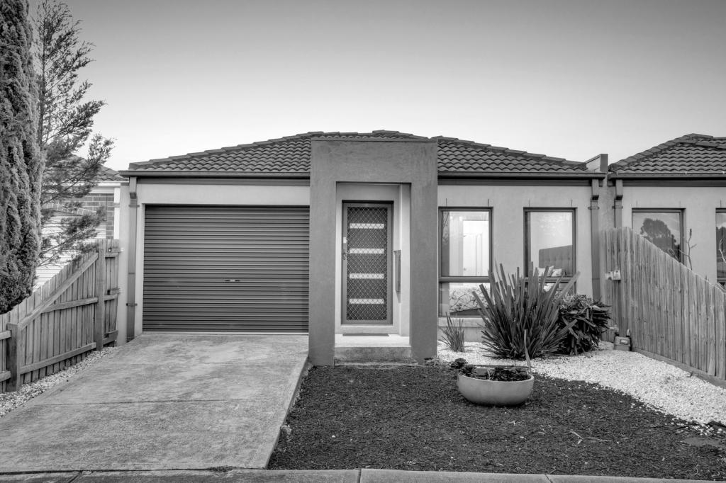 1/12 Woorite Pl, Wyndham Vale, VIC 3024