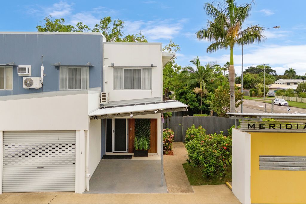 1/4 South Vickers Rd, Condon, QLD 4815