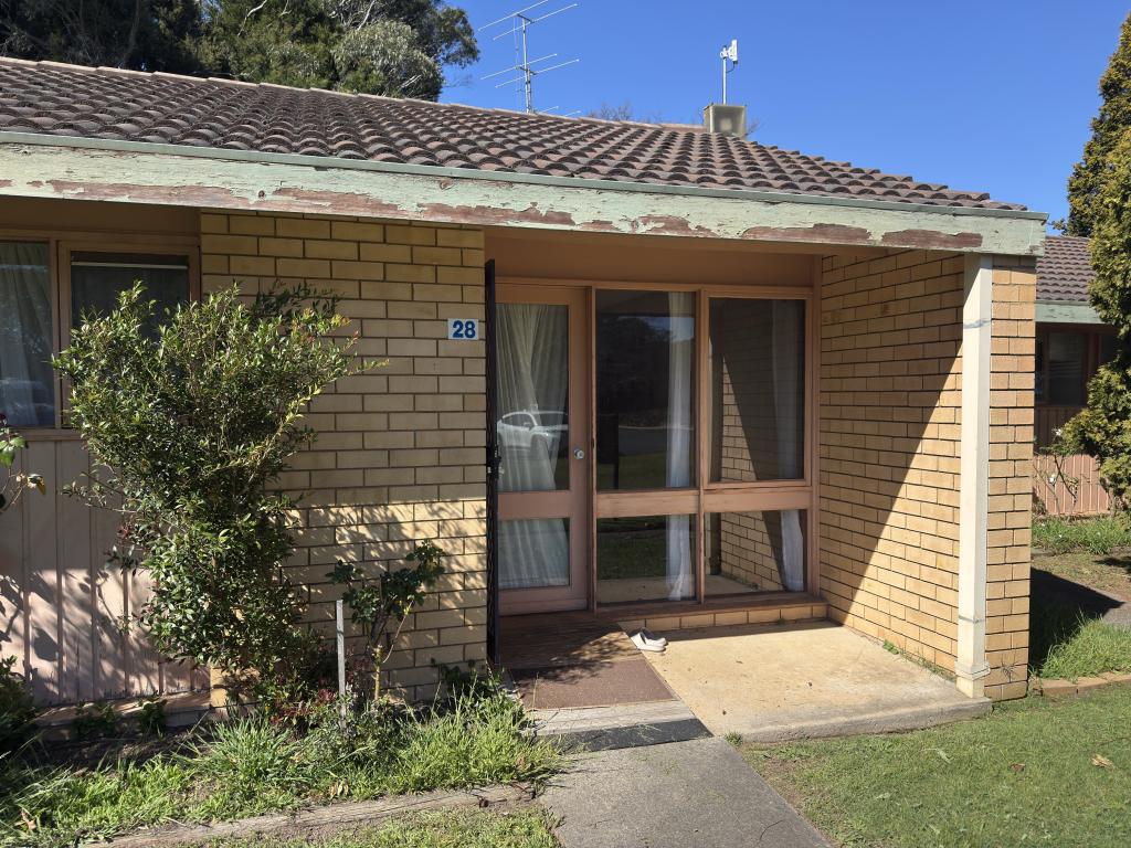 28/2 Charlotte St, Burradoo, NSW 2576