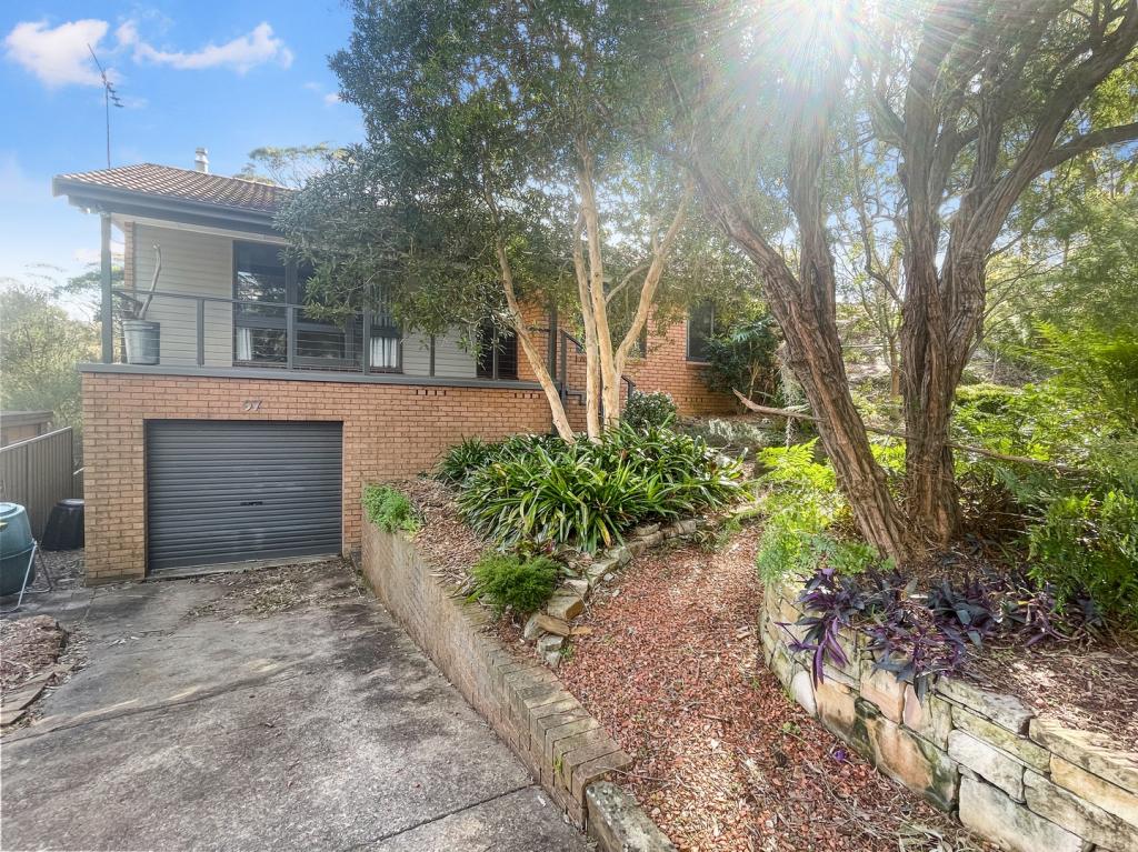 97 Davies Ave, Springwood, NSW 2777