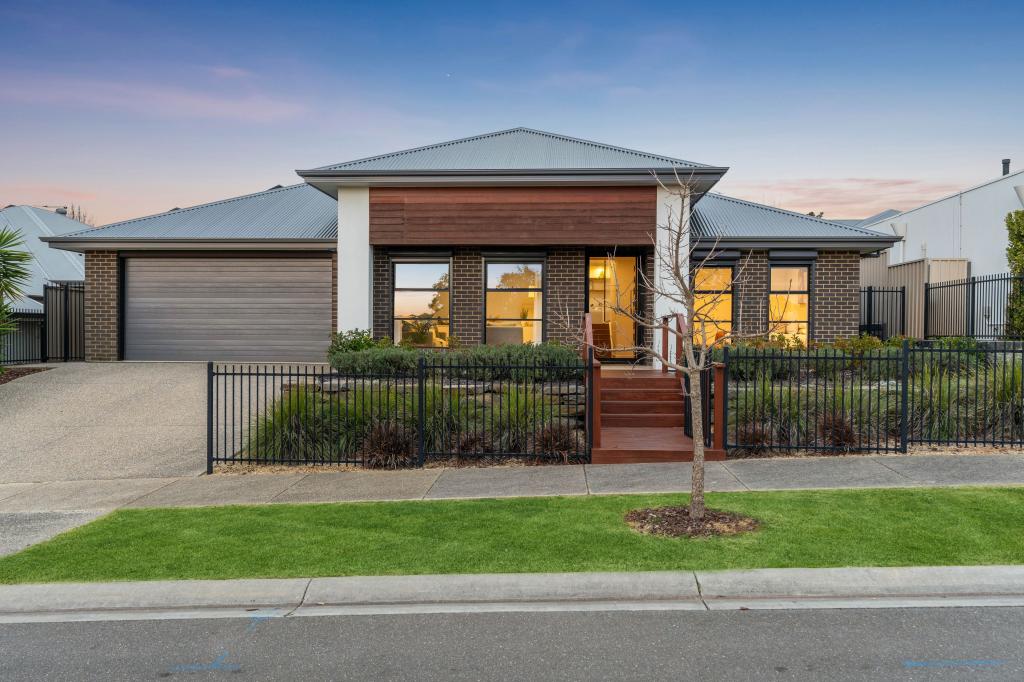 8 Lucerne Cres, Mount Barker, SA 5251
