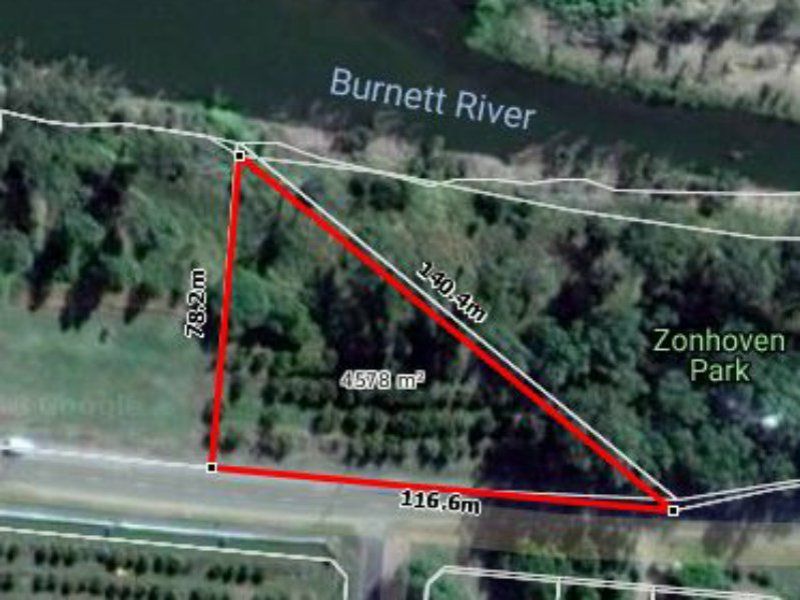 33 Old Maryborough Rd, Gayndah, QLD 4625