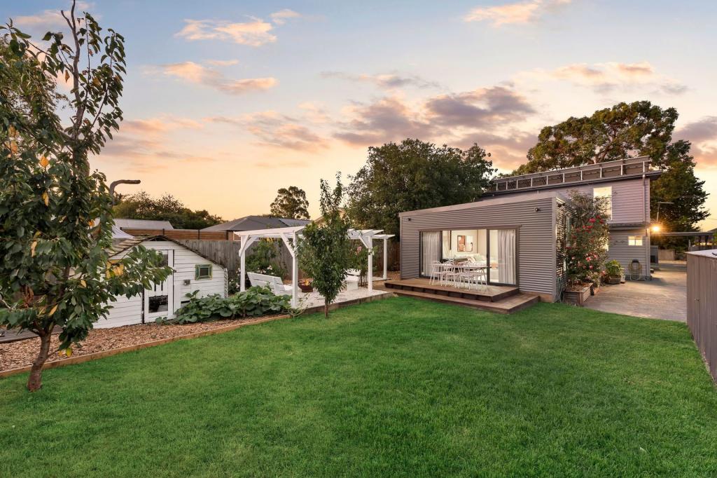 11 Bennett St, Bittern, VIC 3918