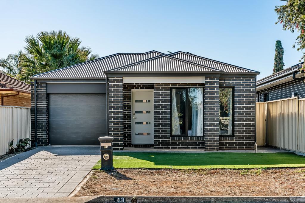 13a Blueberry Rd, Parafield Gardens, SA 5107